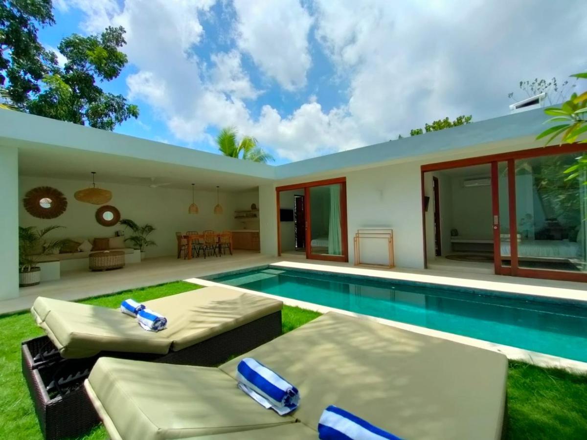 Kalea Villas Kuta  Exterior photo